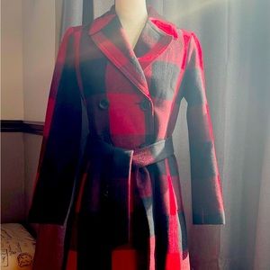 Women’s car coat, size XS, buffalo red and black